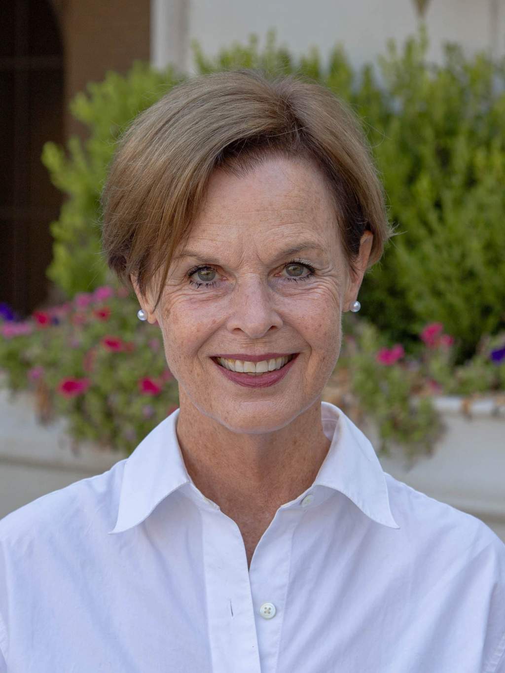 Nancy Knox.