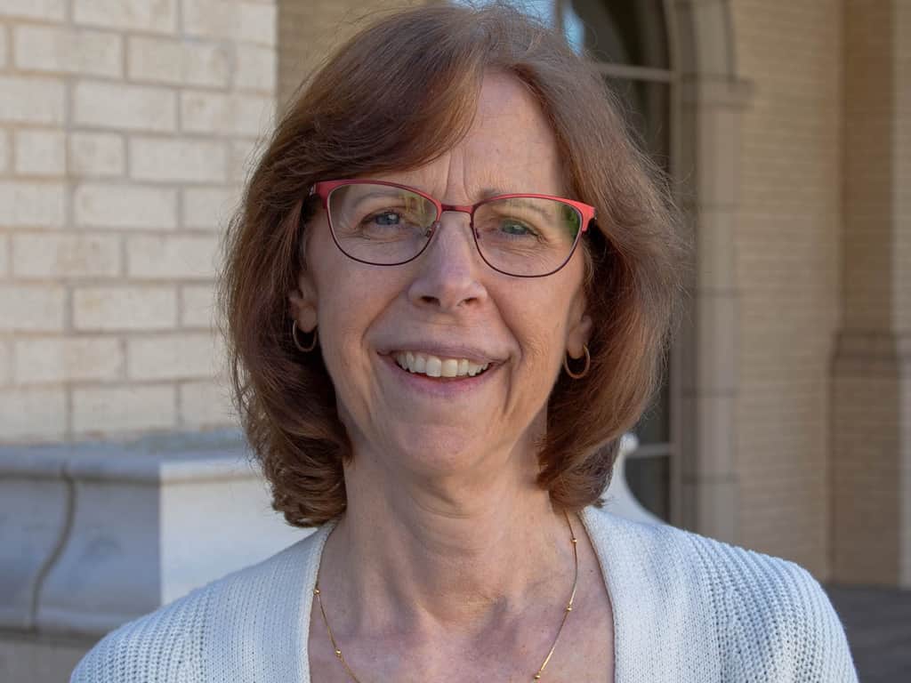 Kim Heflin.